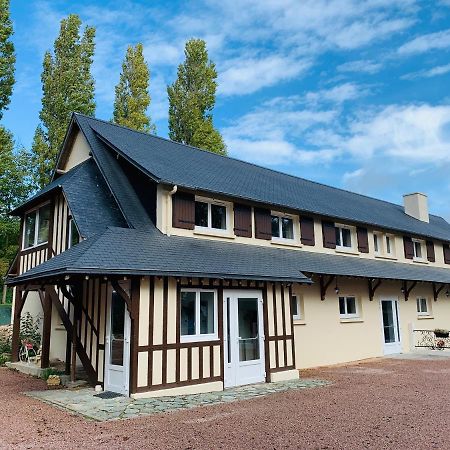 Gite Du Parc Du Moulin Du Pre Bavent Exteriör bild